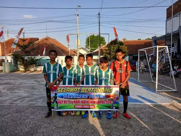 PONDOK PESANTREN NURUL ILMI RAIH JUARA 2 TURNAMEN FUTSAL DESA CIOMAS!